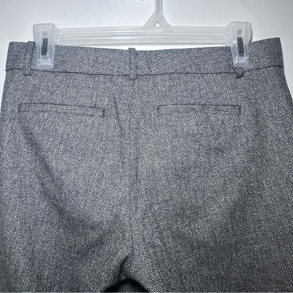 Banana Republic Women's Gray Straight Leg Pants - Picture 6 of 9